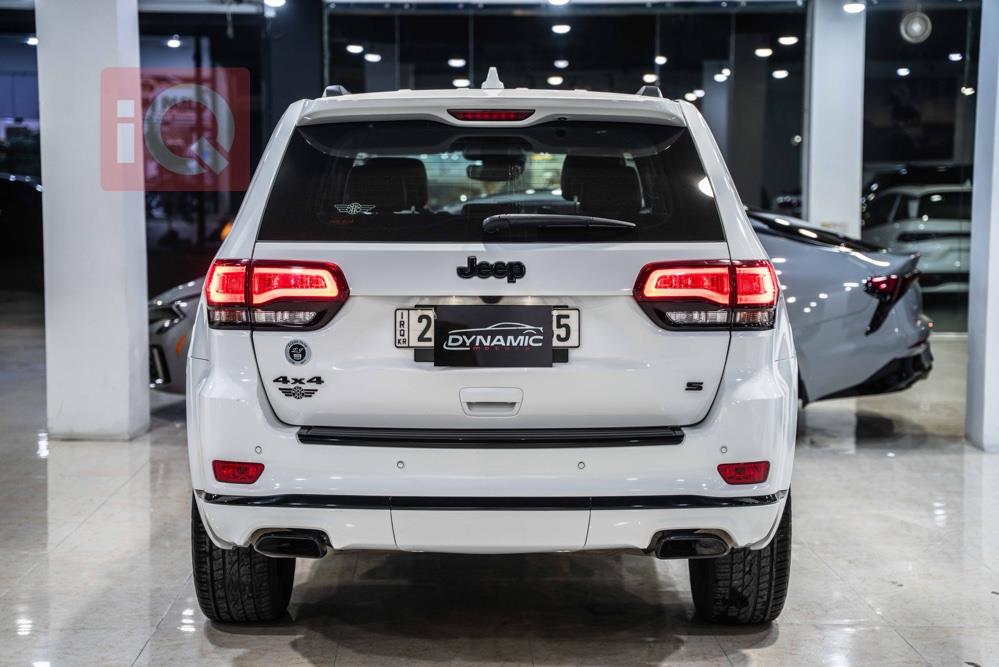 جيب جراند شيروكي